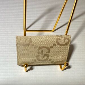 Gucci Cream Key Holder with Silver Clips